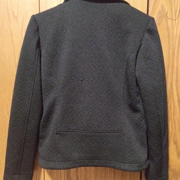 Zip up jacket - Picture 2 of 4